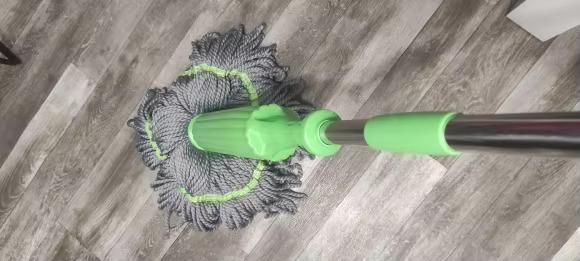 2-in-1 Dehydrated Mop with Twist Handle – Hands-Free, Easy Floor & Wall Cleaning
