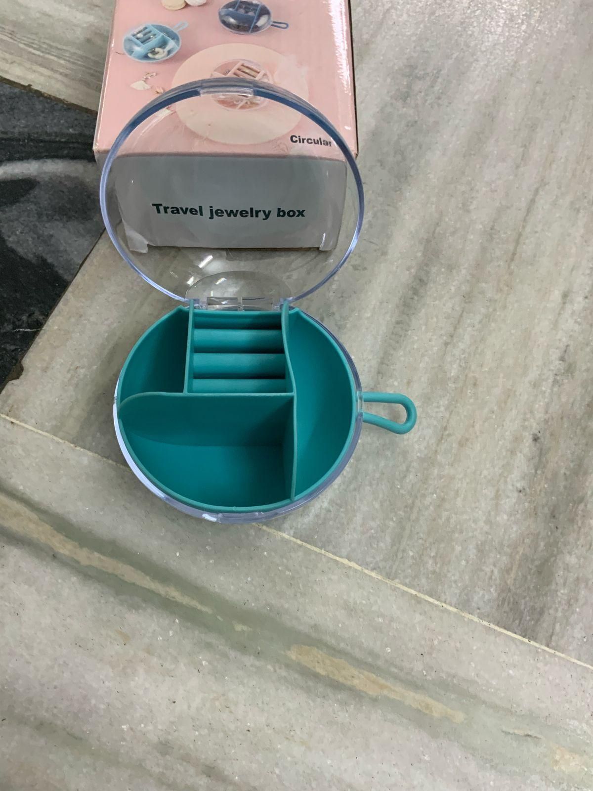 Mini Round Travel Jewelry Organizer – Compact, Stylish & Perfect for Earrings, Rings & Necklaces!